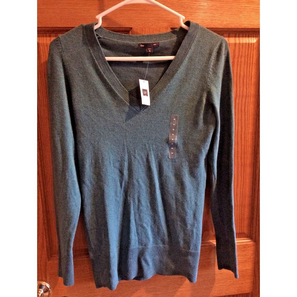 GAP Womens‎ Lightweight V NECK SWEATER Green Size XSMALL NWT New